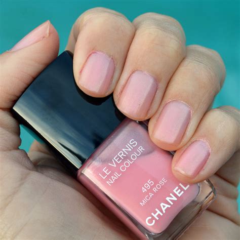 chanel nail polish review